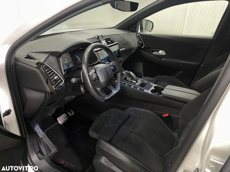 DS AUTOMOBILES DS7 CROSSBACK